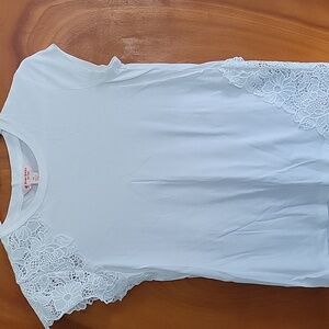 BROOKS BROTHERS RED FLEECE TOP  XS  WHITE